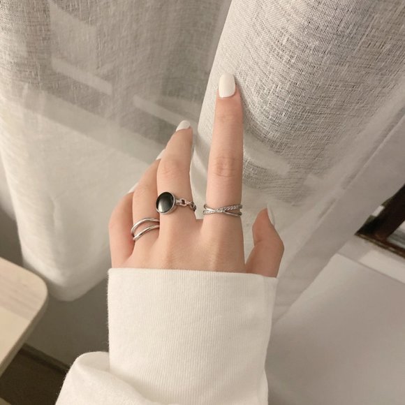 Lagom Studio Jewelry - Silver Black Stone 3 Rings Set